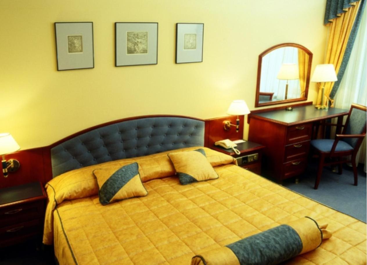 Hotel Kongresowy Kielce Eksteriør bilde